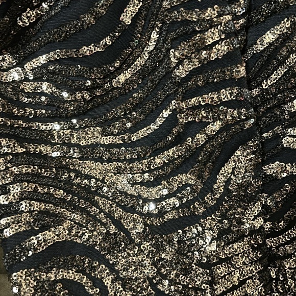 Aidan by Aidan Mattox Black Gold Sequins Sparkle Cocktail Mini Dress Size 2 - Picture 10 of 11